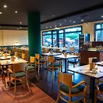 Western Premier Airporthotel Berlin 酒店 4*