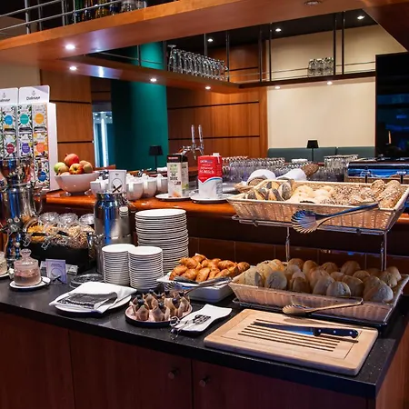 Western Premier Airporthotel Berlin Szálloda 4*