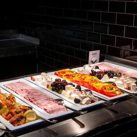 Western Premier Airporthotel Berlin 4* Schönefeld