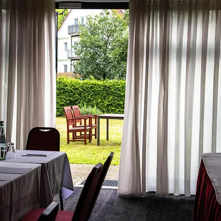ホテル Western Premier Airporthotel Berlin シェーネフェルト