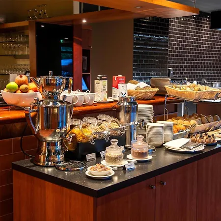Western Premier Airporthotel Berlin 4*