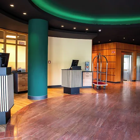 Hotel Western Premier Airporthotel Berlin 4*