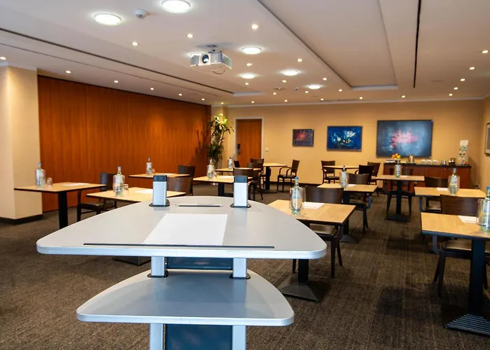 Western Premier Airporthotel Berlin 4* 쇼네펠드