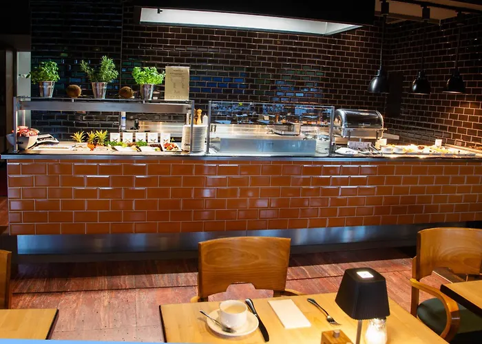 호텔 Western Premier Airporthotel Berlin 4*