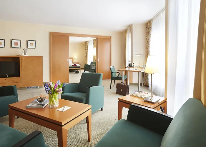 호텔 Western Premier Airporthotel Berlin 4*