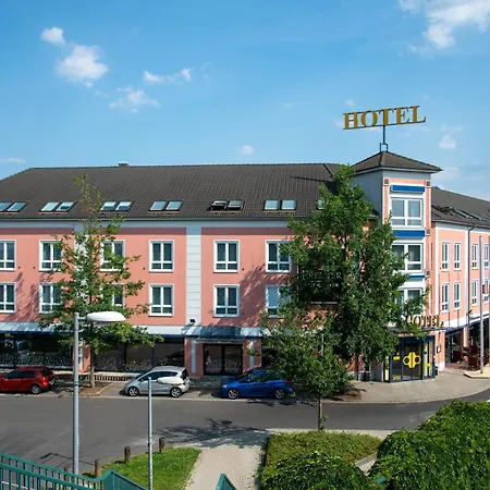 Western Premier Airporthotel Berlin 4* שונפלד