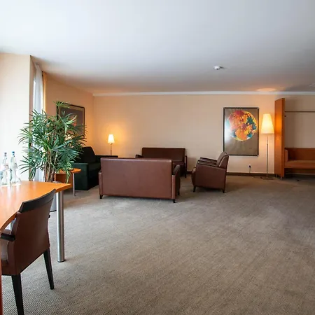 Western Premier Airporthotel Berlin מלון