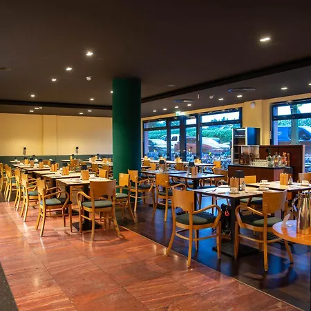 Western Premier Airporthotel Berlin שונפלד